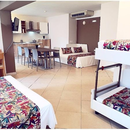 Hotel Amalfi - Smart Hotel Riccione Kamer foto