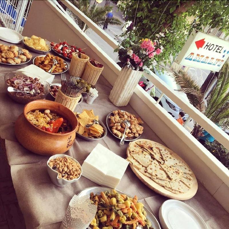 Hotel Amalfi - Smart Hotel Riccione Buitenkant foto