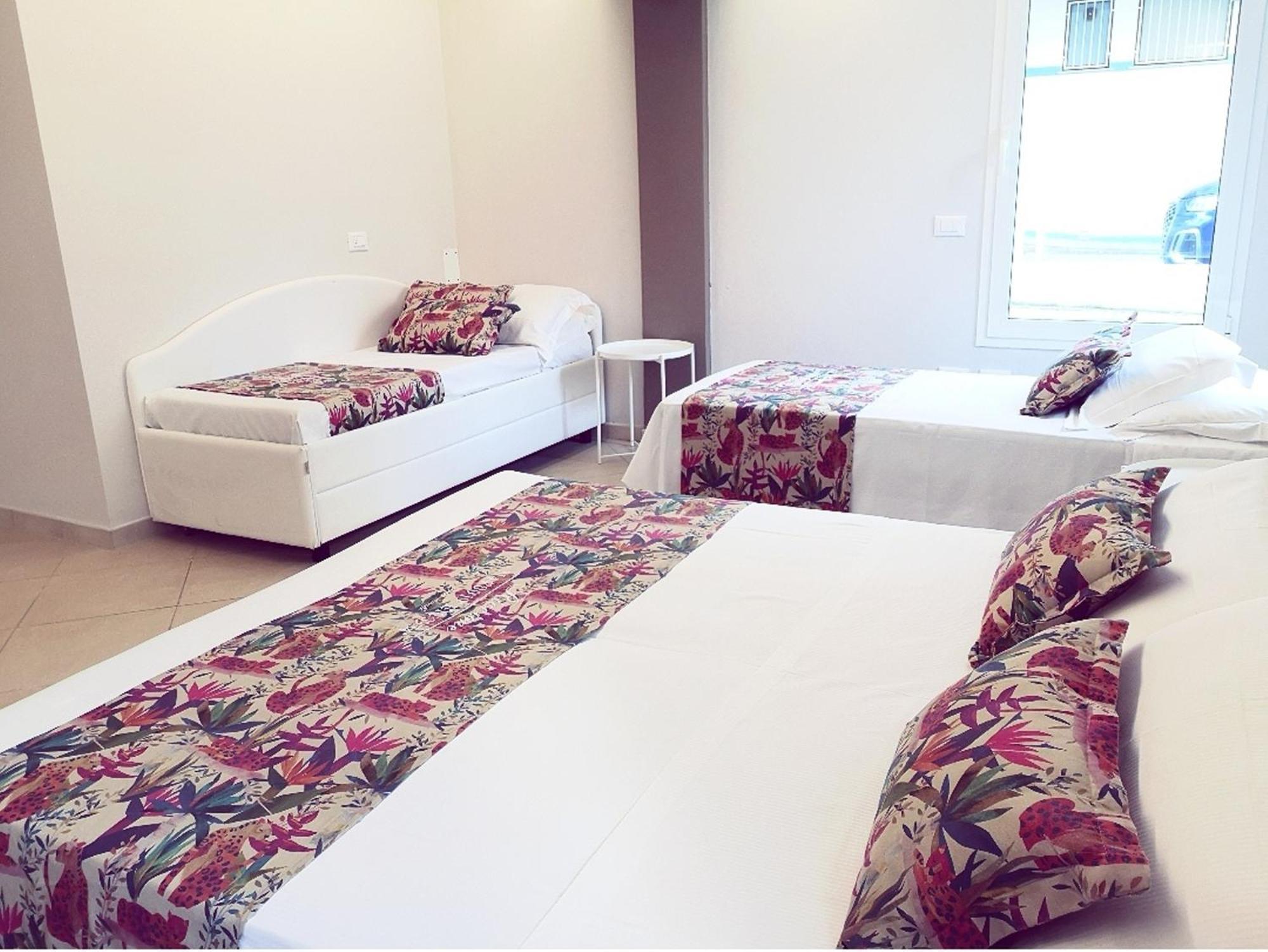 Hotel Amalfi - Smart Hotel Riccione Kamer foto