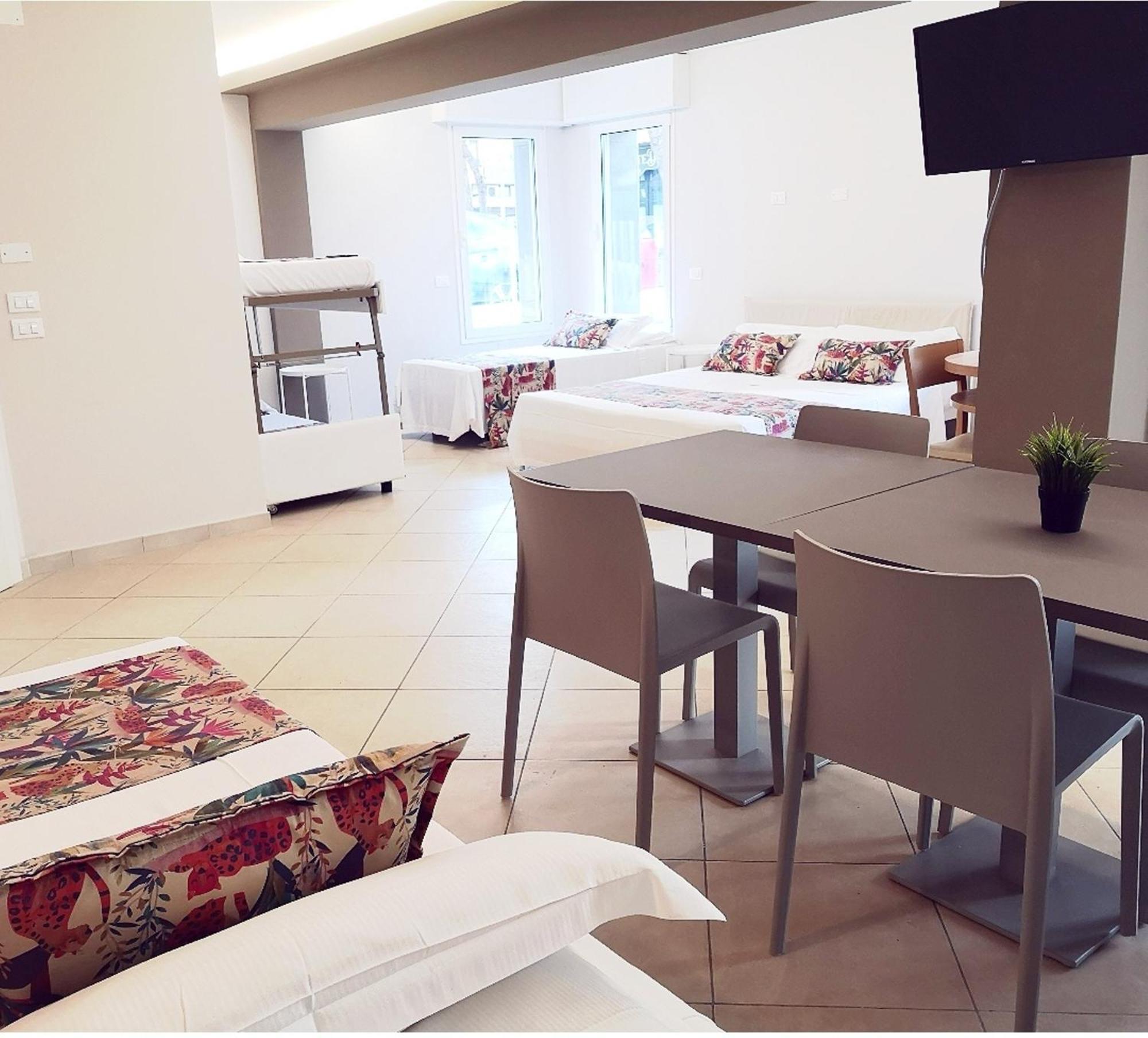 Hotel Amalfi - Smart Hotel Riccione Kamer foto